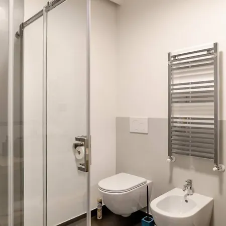 Ravecca Luxury - Centre - Italy Flat Vacation Genua