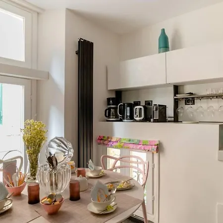 Ravecca Luxury - Centre - Italy Flat Vacation